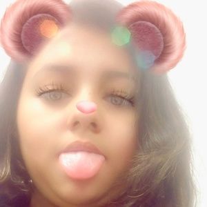 Meet your Posher, Gabrielle